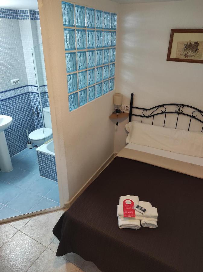 Hostal Fantoni Кадис Экстерьер фото