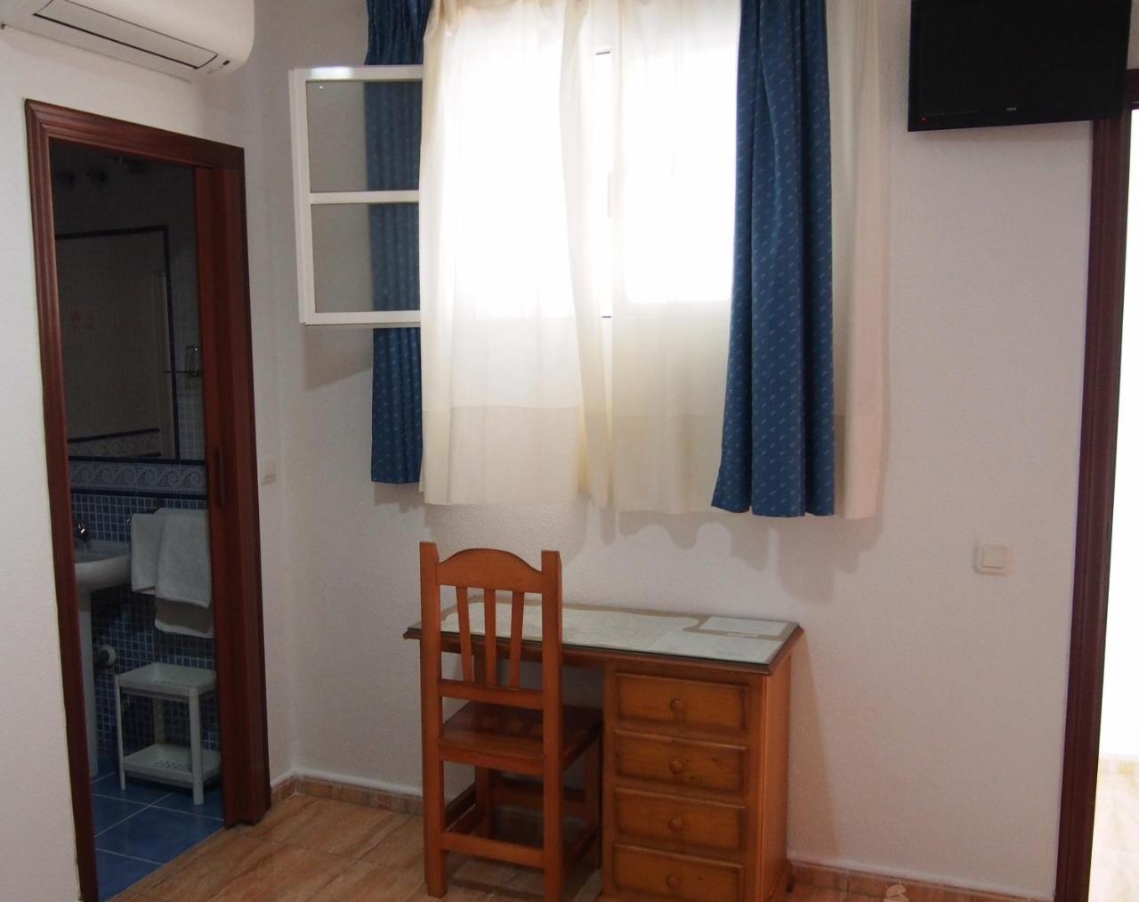 Hostal Fantoni Кадис Экстерьер фото